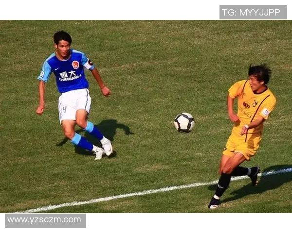 广州足球队的节奏与魅力探讨:从历史到未来的全面分析 广州足球队的节奏与魅力探讨:从历史到未来的全面分析